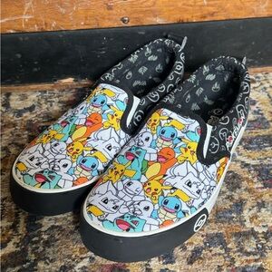 Pokémon Slip On Shoes Size 7 Mens Pikachu Squirtle Charmander Print